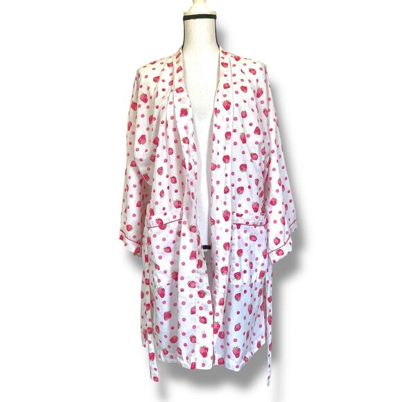 Mahogany Short Robe Sz M White Cotton Strawberry Print Belted Knee Length Cute - Picture 6 of 12